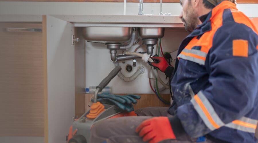 Commercial Slab Leak Plumbing in Cooter, MO